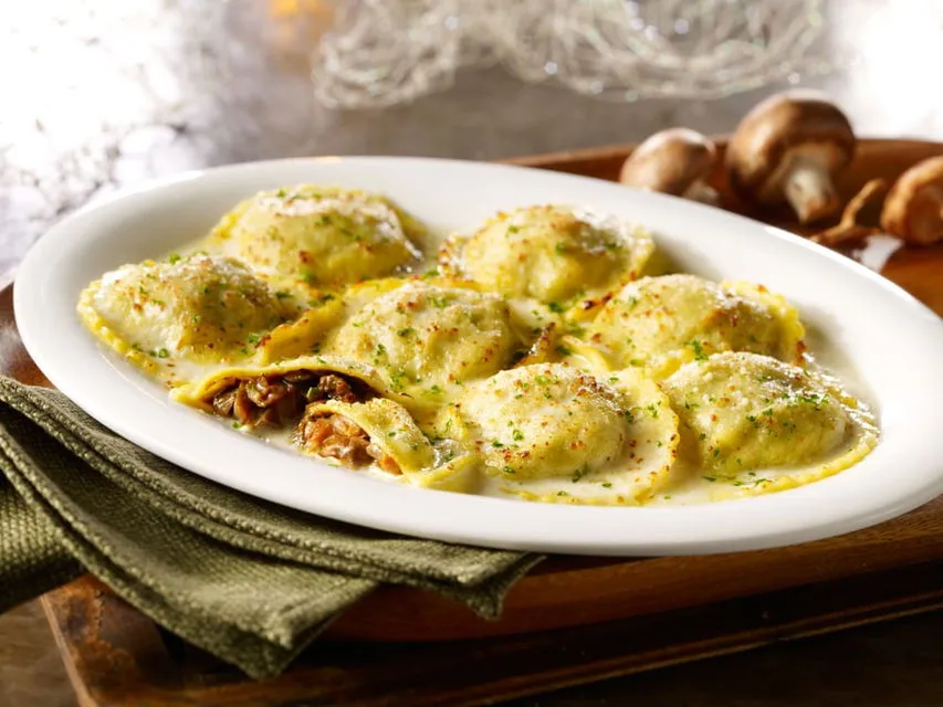 Maggianno's Little Italy