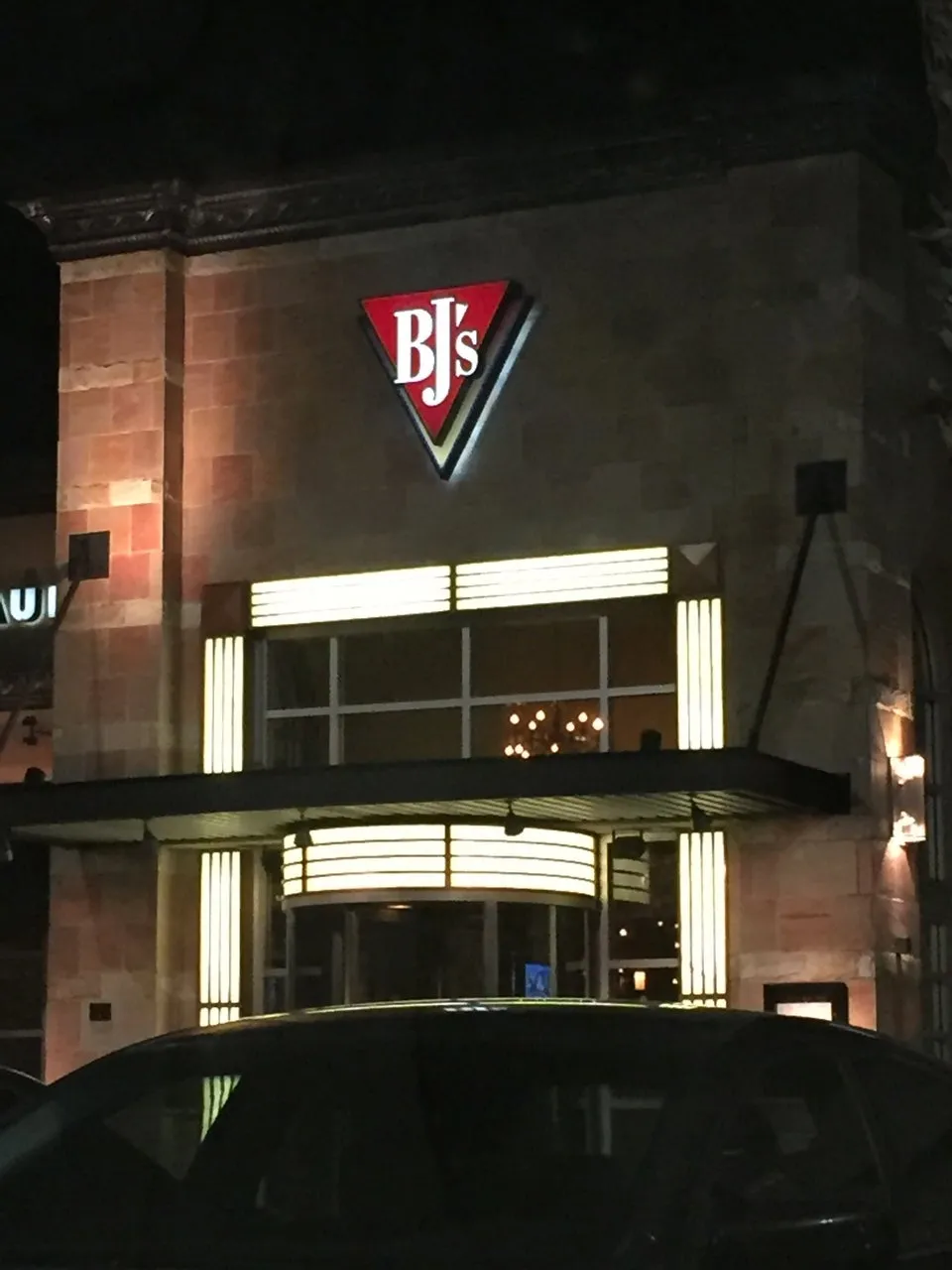 BJ's Restaurant & Brewhouse