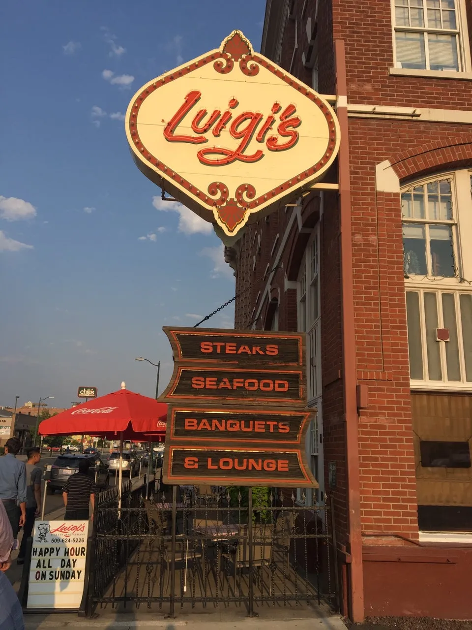 Luigi's