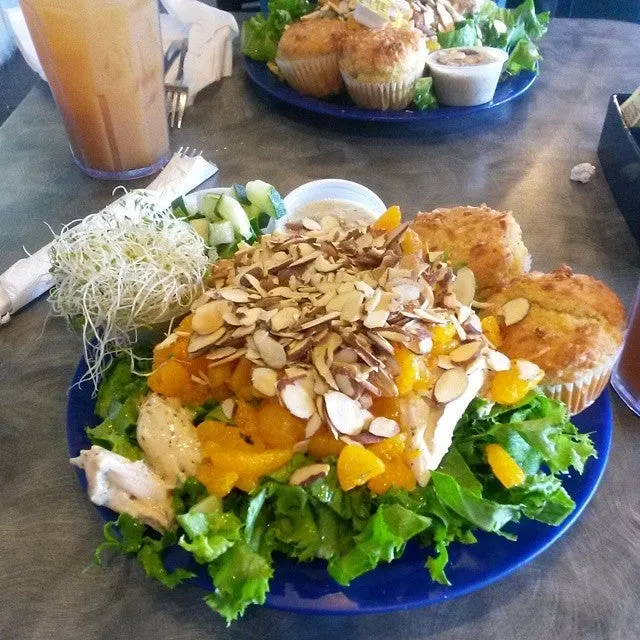 Calypso Cafe \| 100 Oaks / Berry Hill